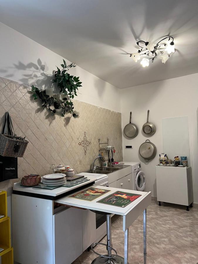 Apartmán Casa Kamalei, Tra Plebiscito E Lungomare Neapol Exteriér fotografie